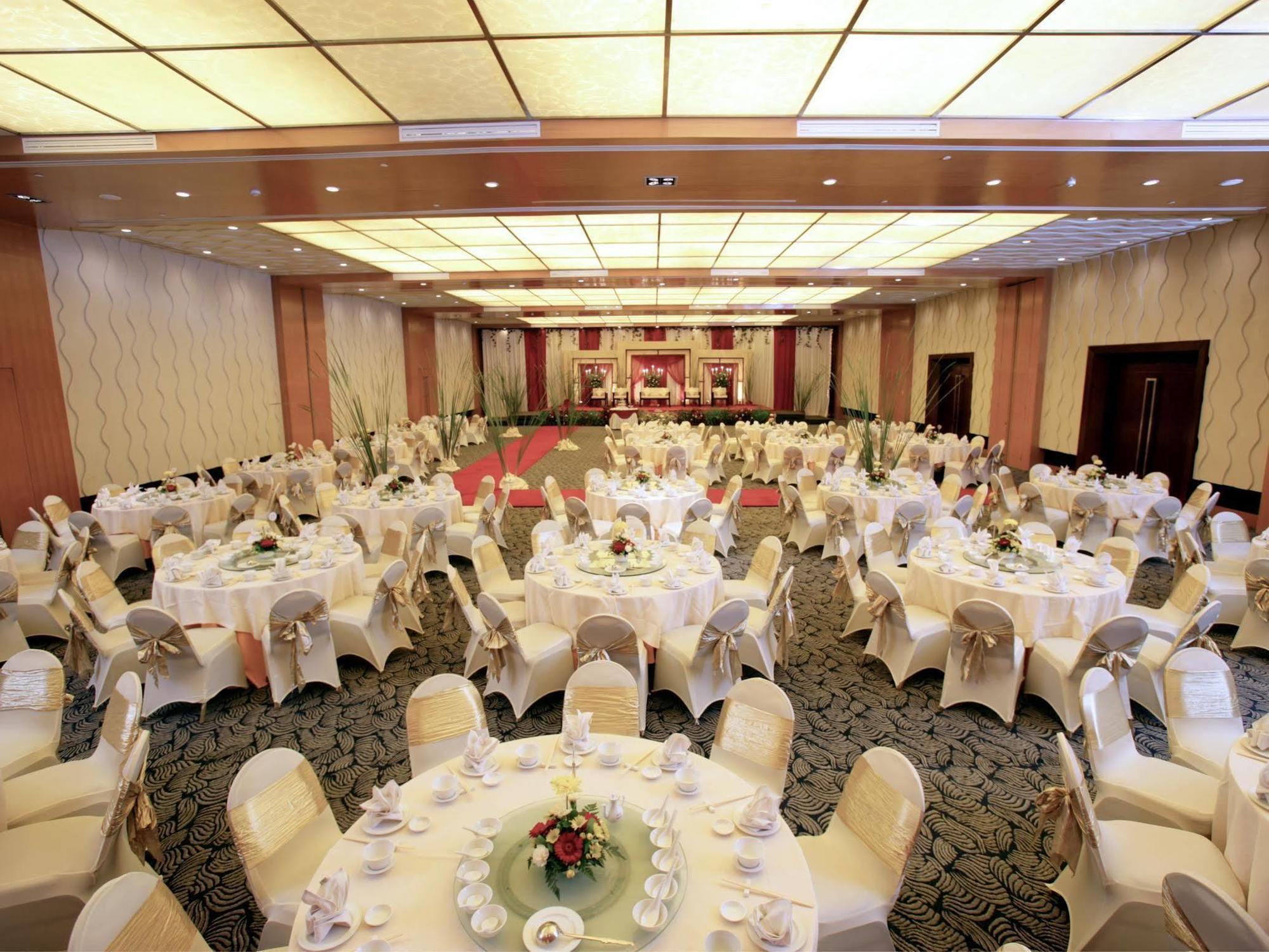 Le Grandeur Mangga Dua Hotel Jakarta Buitenkant foto